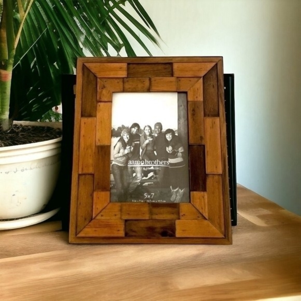 Aaron Brothers Tacoma Charcoal Wood Picture Frame 5"x7" Rustic Planks NIB